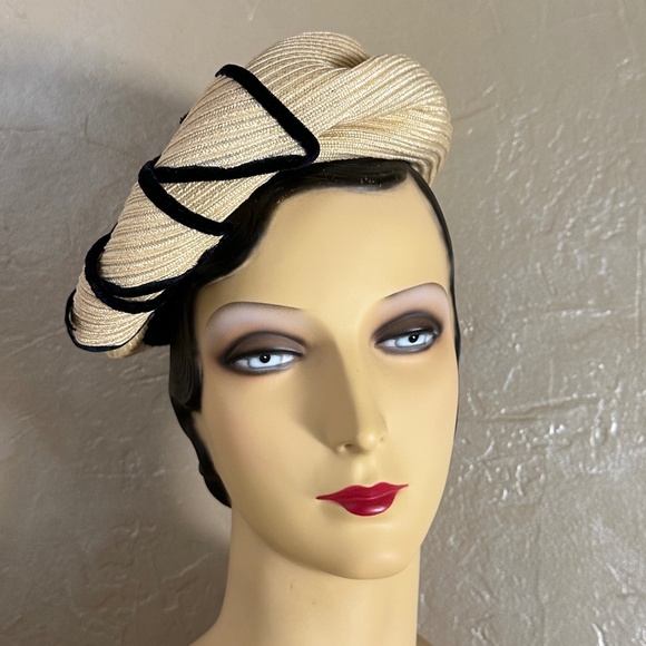 BONNIE 1950s\' PALE YELLOW \